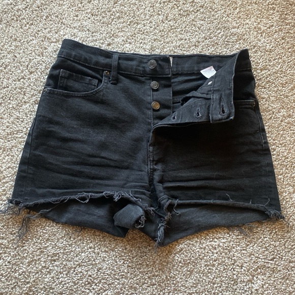Everlane The Cheeky Denim Short in Black - Picture 2 of 4
